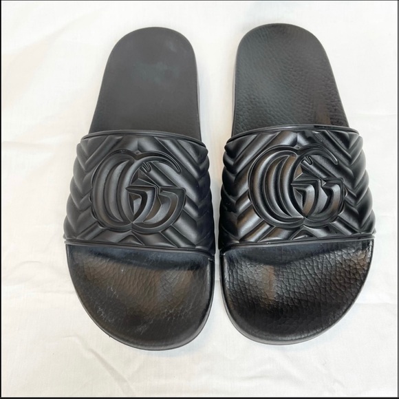 GUCCI men’s matelasse’ slides main image 4